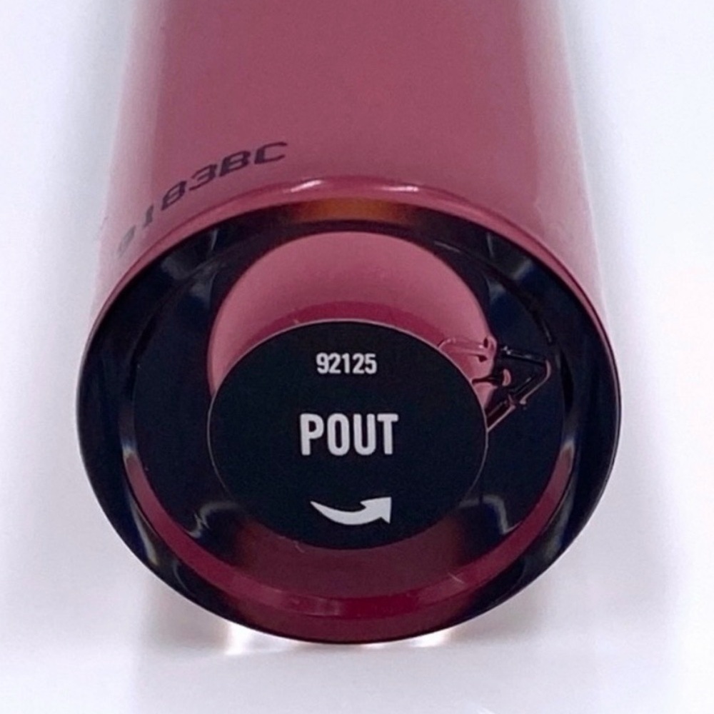 bareMinerals GEN NUDE Patent Lip Lacquer in color pout